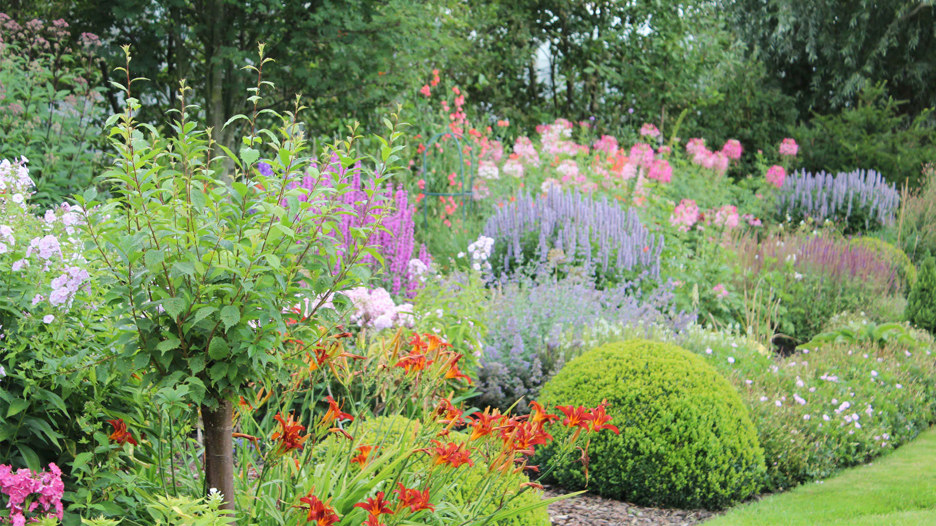 Hovenier tuin in balans