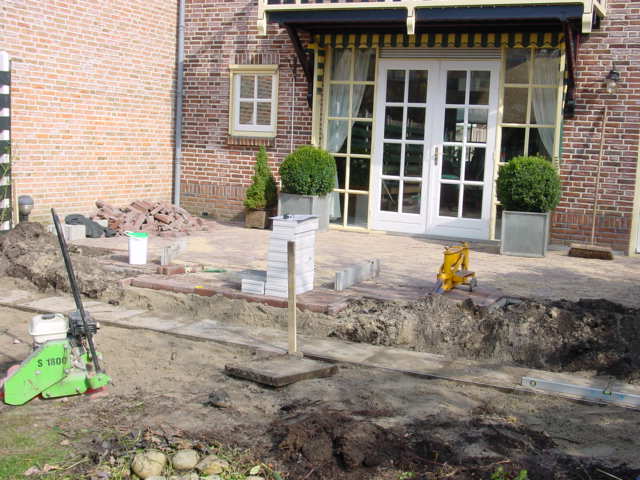 Straatwerk hovenier tuinaanleg